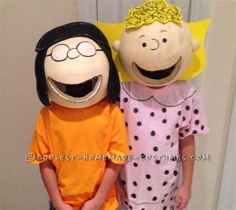 Peanuts Costumes .